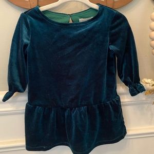 Peek brand velvet dress size 3-6 months